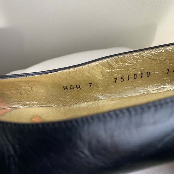 Vintage Bruglo Magli Leather Flats - Picture 2 of 7